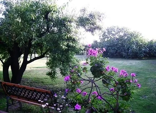 Al Sandalyon Quartu Sant'Elena Guest house